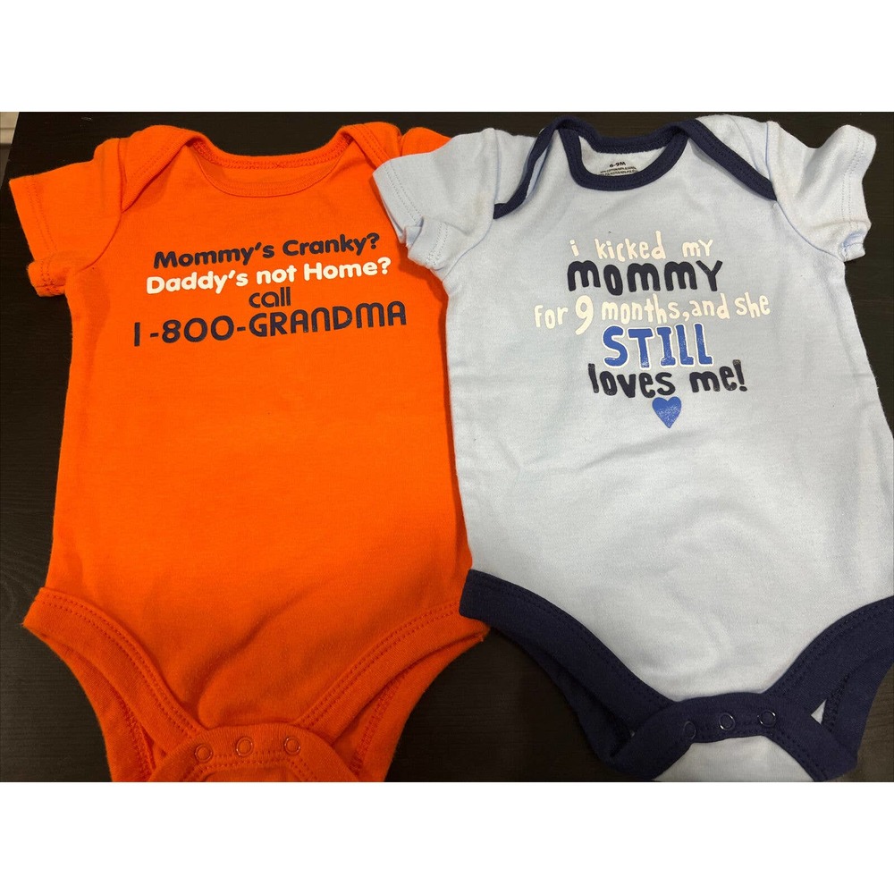 Lot Of 2 Baby Boy Bodysuit One Piece Fanny Size 6-9 Months
